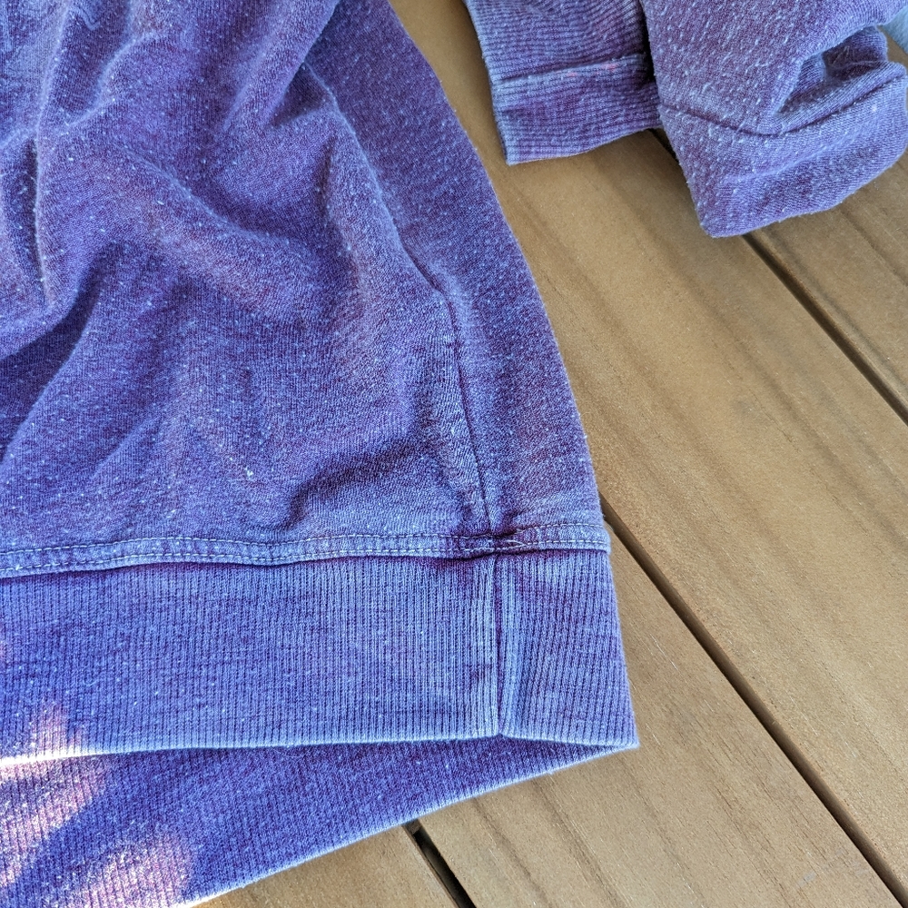 Chaser Motley Crue Distressed Pullover Womens XS Purple Sweatshirt Top - Picture 7 of 9